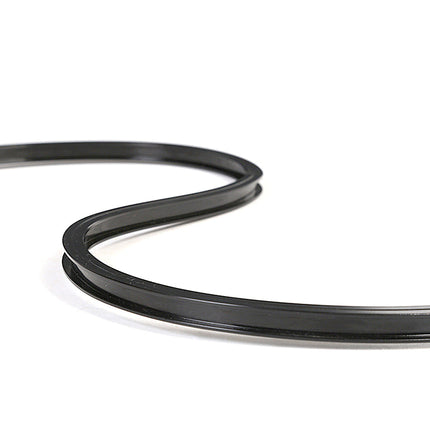 Joustava verhokisko kaareviin tiloihin