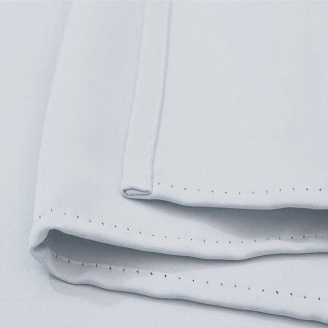 Valkoinen ulkoverho huvimajaan tai pergolaan