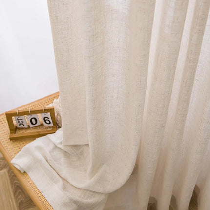 Luonnonläheinen beige pellavatyylinen valoverho