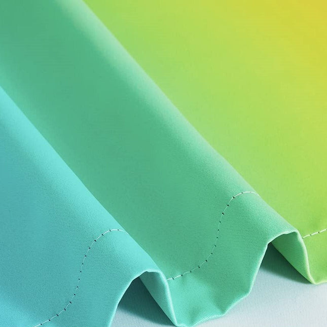 Värikäs sateenkaari-pimennysverho lastenhuoneeseen