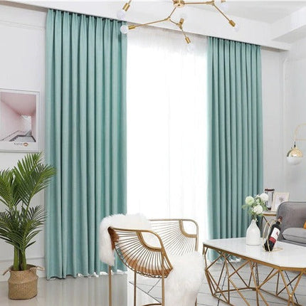 Turkoosi puoliksi pimentävä verho