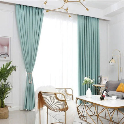 Turkoosi puoliksi pimentävä verho