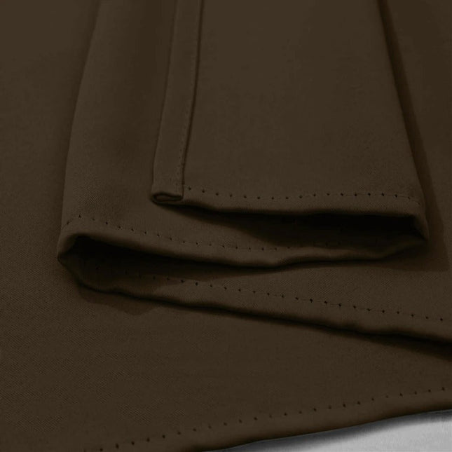 Ruskea vedenpitävä ulkoverho terassille