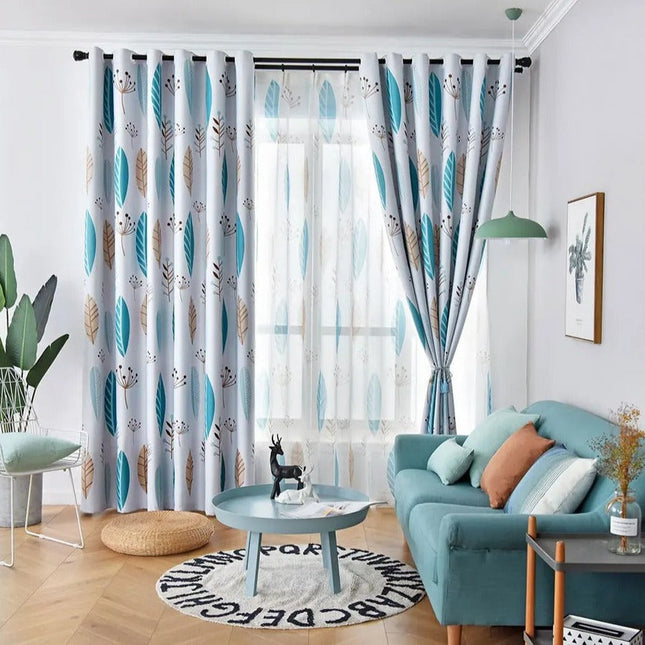 Sininen lehtikuvioinen läpikuultava verho