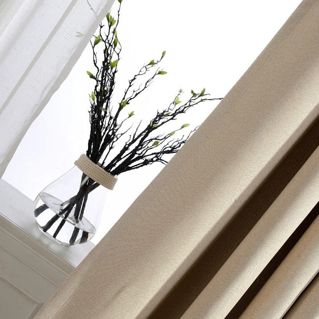 Yksivärinen beige pimennysverho