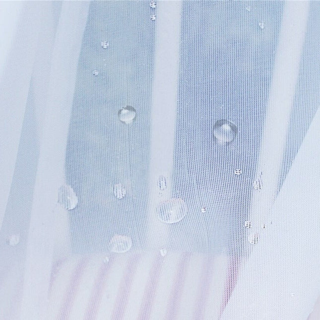 Läpikuultava ulkoverho terassille purjerenkailla