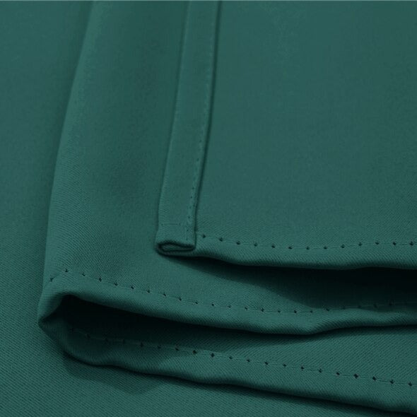 Petroolinvihreä ulkoverho terassille