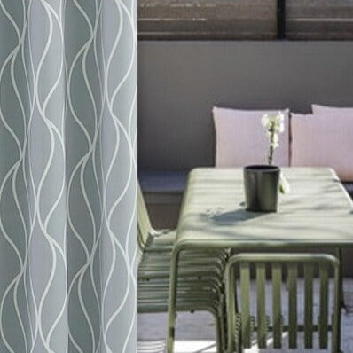 Harmaa kuviollinen ulkoverho parvekkeelle