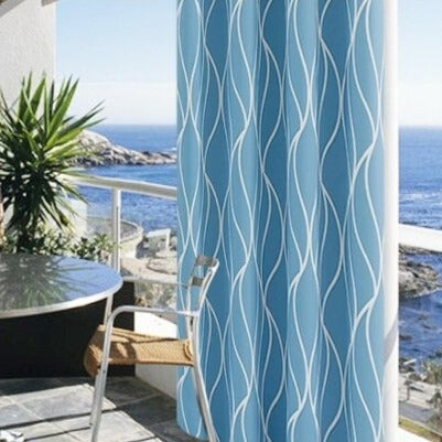 Harmaa kuviollinen ulkoverho parvekkeelle