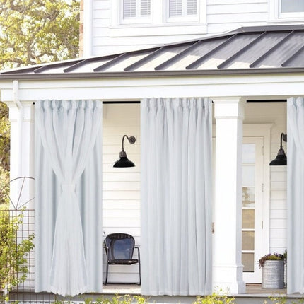 Vedenpitävä ulkoverho parvekkeelle ja puutarhaan