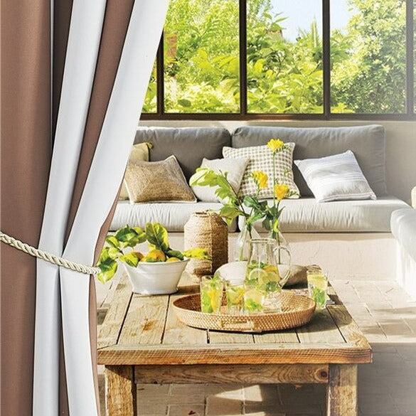 Raidallinen ulkoverho parvekkeelle ja terassille