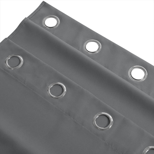 Oranssi vedenkestävä verho huvimajaan