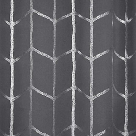 Pimennysverho hopeisella geometrisella kuviolla