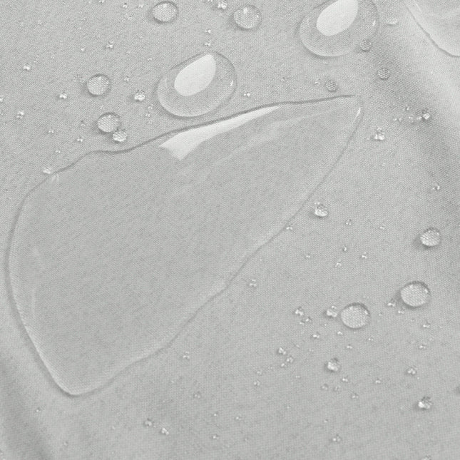 Yksityisyyttä suojaava ulkoverho huvimajaan