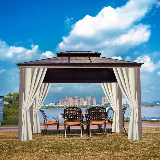 Beige säänkestävä ulkoverho pergolaan