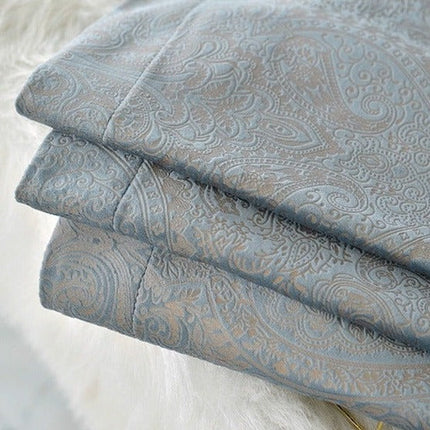 Pimennysverho elegantilla paisley-kuviolla