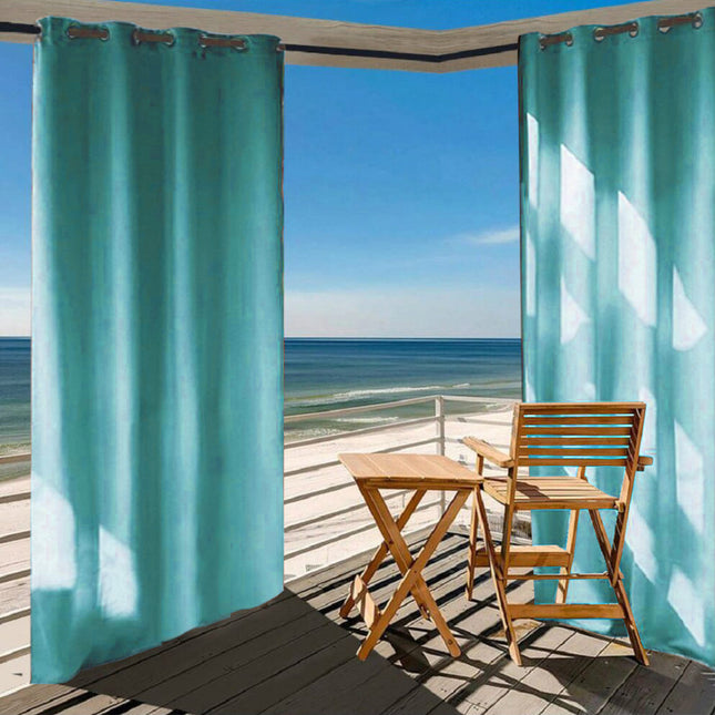 Turkoosi vedenpitävä ulkoverho parvekkeelle