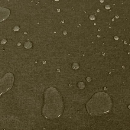 Auringolta suojaava ulkoverho puutarhaan