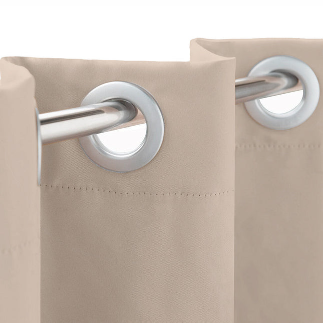 Yksivärinen beige ulkoverho parvekkeelle