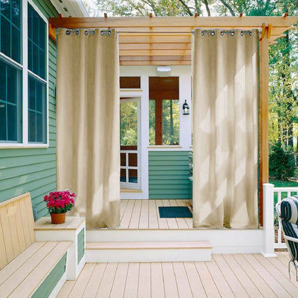 Tankokujallinen ulkoverho pihan huvimajaan