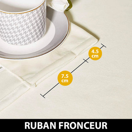 Norsunluunvärinen eristävä samettiverho