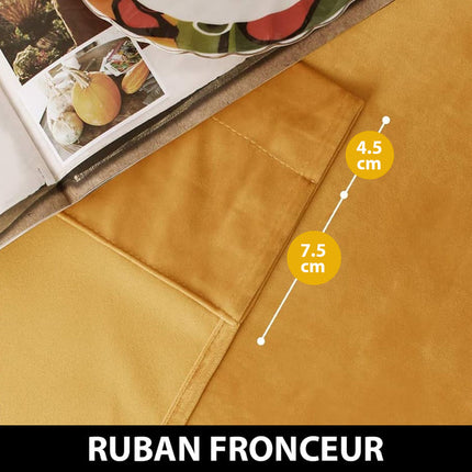 Kultainen ylellinen samettinen lämpöverho