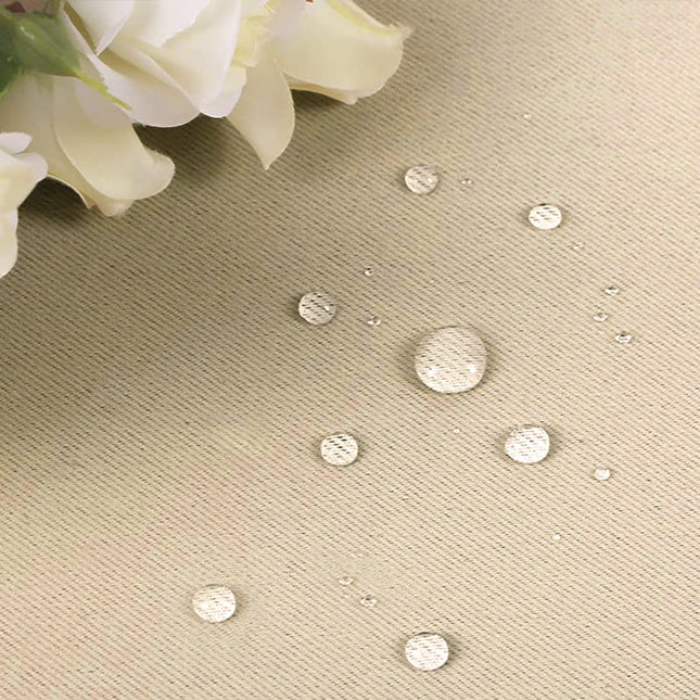 Säänkestävä verho parvekkeelle purjerenkailla